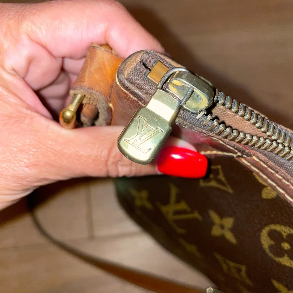 Louis Vuitton Odeon Monogram Long Strap 1053 Brown Canvas Cross Body Bag! - Picture 9 of 11